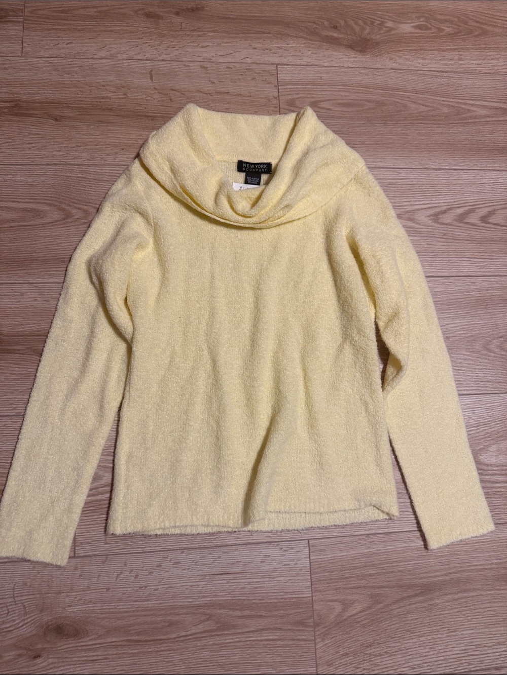 New York & Company Pale Yellow Cowl Neck Sweater NWTs